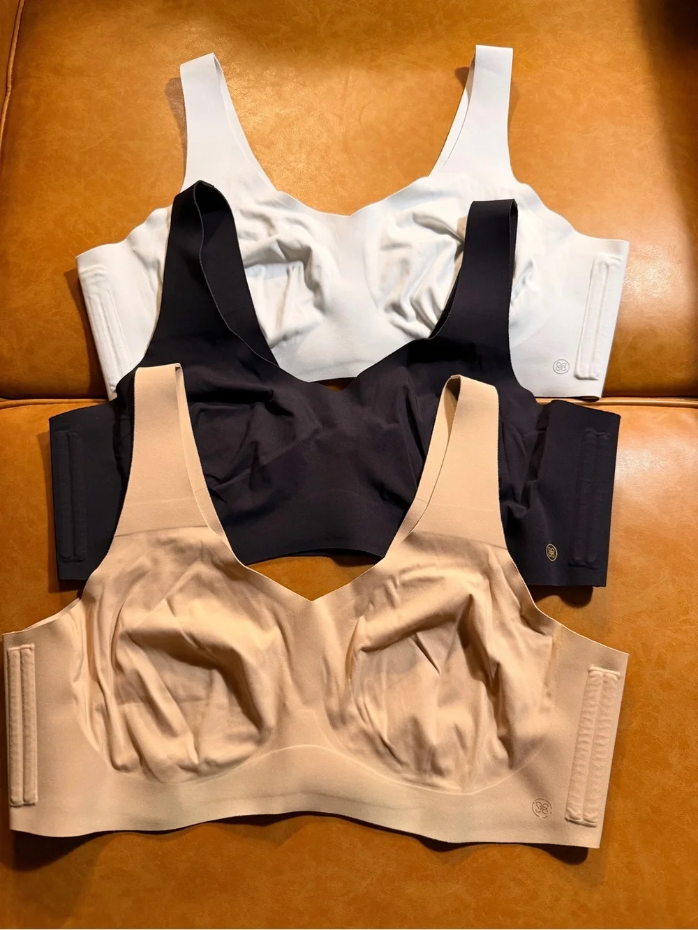 Honeylove Seamless Everyday Comfort Bra Bundle - Beige, Black & White